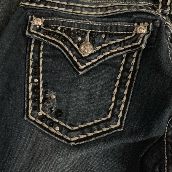 Last chance before donating! Miss Me jeans - Picture 4 of 8